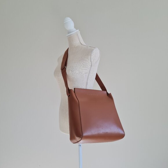 Everlane The Form Bag Cognac Brown Leather Shoulder Handbag Tote Structured - Picture 1 of 10